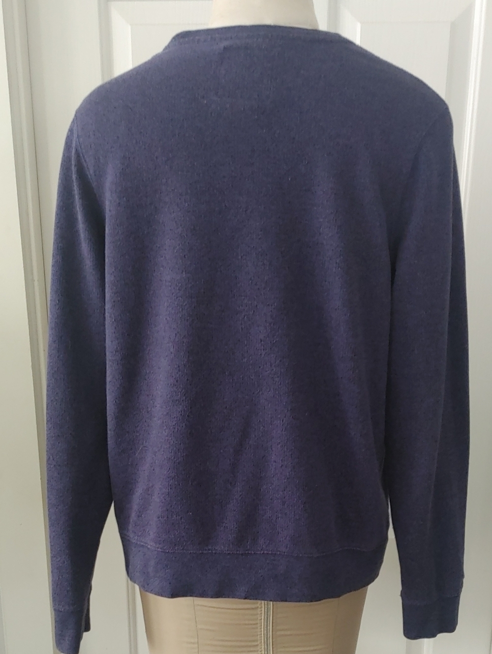 Women's Roots Sweatshirt | Size Large - Picture 4 of 4